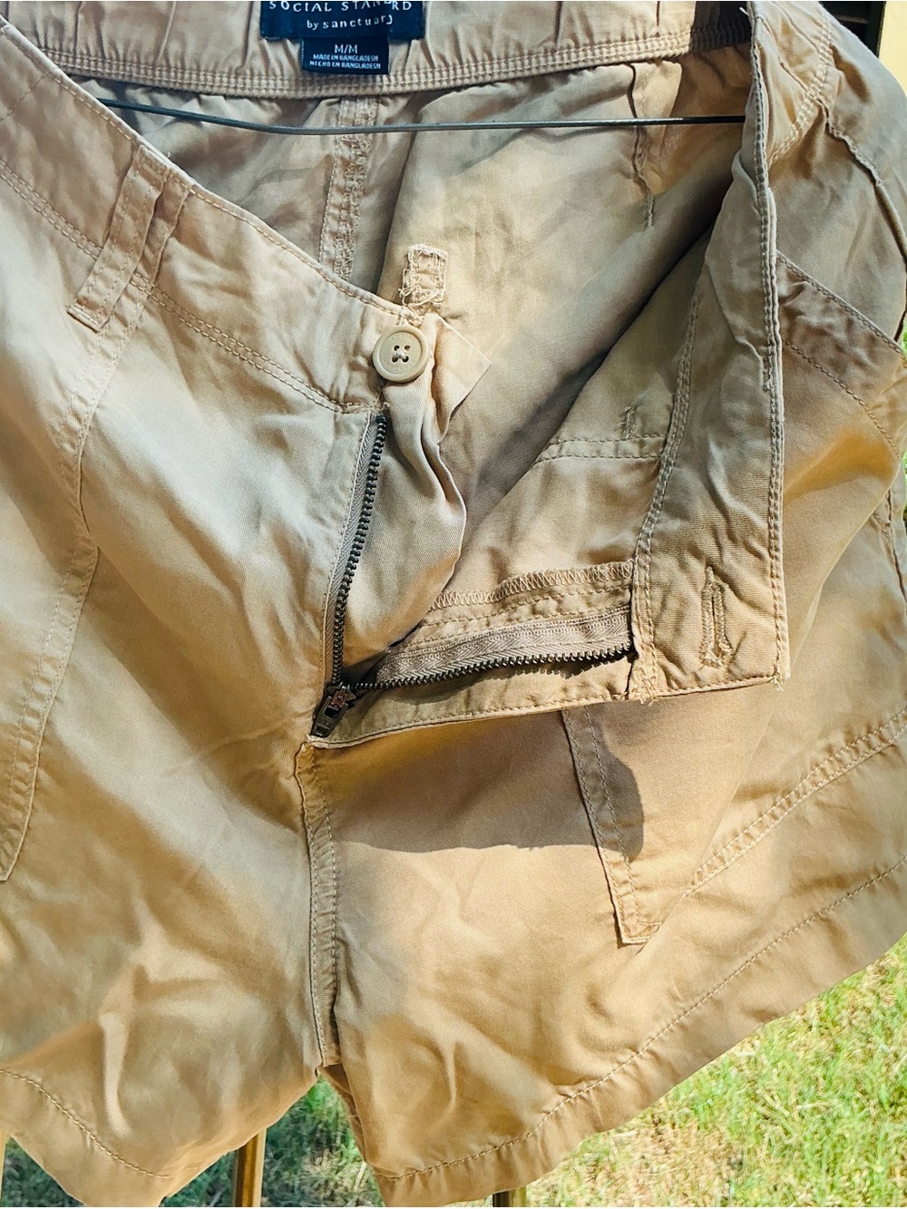 Sanctuary Women's Cargo Shorts in Tan